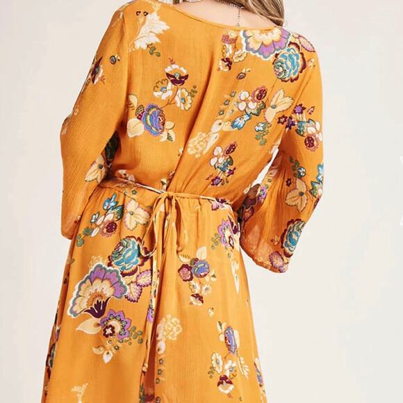 I The Wild Dress Women M Mustard Floral Faux Wrap Bell Sleeve Surplice Rayon - Picture 2 of 12